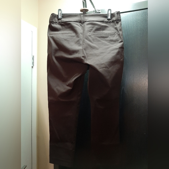 Old Navy chocolate brown pixie pants 10 petite - Picture 5 of 5